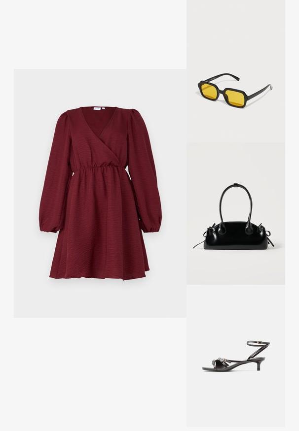 Robe portefeuille bordeaux avec de longues manches bouffantes, taille élastique et tissu légèrement texturé, présentant un décolleté en V profond et une jupe fluide.; Sandale en cuir verni noir avec fines lanières, petit talon kitten, et fermeture à boucle ajustable à la cheville.; Lunettes de soleil rectangulaires noires avec des verres jaunes. Les caractéristiques incluent des montures épaisses et un design anguleux avec une finition lisse et brillante.; Petit sac à main noir brillant avec deux longues anses et des détails à cordon sur les côtés sur un fond clair uni.