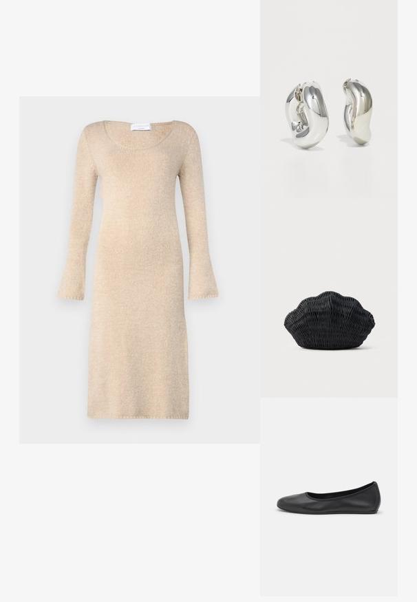 Beiges gestricktes Kleid mit langen, ausgestellt geschnittenen Ärmeln, runder Ausschnitt und weicher Textur; endet knapp über dem Knie mit sauberen Abschlüssen.; Schwarze Leder-Ballettschuhe mit abgerundeter Spitze, glatter Textur, minimalen Nähdetails und einem flexiblen Sohlen-Design.; Schwarze Korbtasche in Muschelform mit gebogenem Oberteil und gewebter Textur auf einfarbigem Hintergrund.; Silberne skulpturale Ohrringe mit glatten, geschwungenen Formen und reflektierenden Oberflächen. Sie verfügen über ein geschlossenes Ringdesign und eine ausgeprägte organische Form.