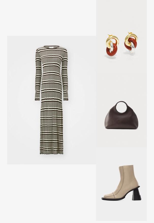 Lang kjole med lange ærmer, der har et stribet mønster i mørkebrun og creme. Fremstillet af et struktureret, plisseret stof.; Beige læder ankelstøvle med firkantet tå, synlige sømme og chunky sort skulptureret blokhæl på hvid baggrund.; Mørkebrun læderhåndtaske med runde vævede håndtag og en blød, rund form mod en ensartet lys baggrund.; Guld- og sølvøreringe med sammenflettede løkker, hvor en løkke har en glansfuld rød finish og en poleret tekstur.