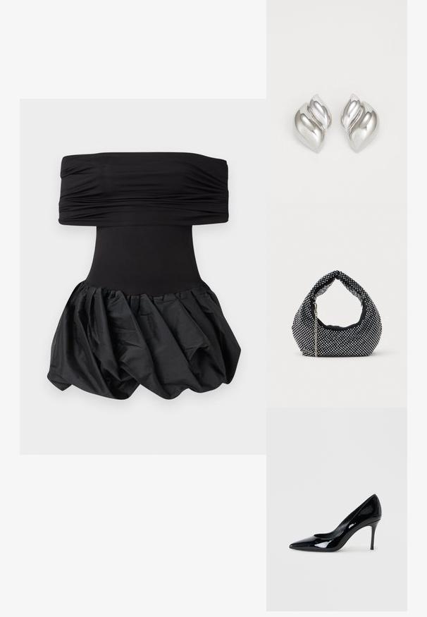 Sort strapless kjole med en ruched krop og en volumøs, struktureret nederdel. Nederdelen har et samlet design for ekstra dimension.; Sorte patenterede lædersko med spids tå og en slank stilethæl. Glat tekstur med en blank finish og et minimalistisk design.; Sort mesh håndtaske prydet med sølvnitter, udstyret med et buet håndtag og en kædetraspe. Blød tekstur med en rund form.; Sølvøreringe med en organisk, abstrakt form. Glat, skinnende overflade med et tilspidset design. Har subtile kurver og en centrallinje detalje.