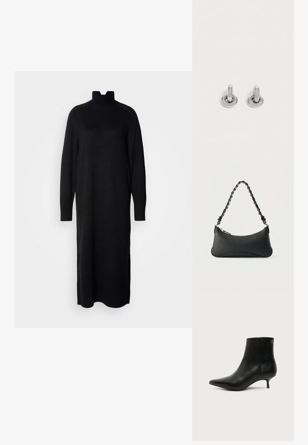 Robe en tricot noir avec un col montant, des manches longues et des poignets côtelés. Présente une silhouette droite et des fentes sur les côtés dans l'ourlet.; Bottine en cuir noir avec bout pointu et petit talon kitten sur fond clair, vue côté extérieur.; Sac à bandoulière en cuir noir de forme rectangulaire incurvée, avec une chaîne dorée tissée dans la bandoulière noire tressée et une fermeture éclair sur le dessus.; Paire de petites boucles d'oreilles créoles argentées brillantes avec une base ronde, présentées sur un fond clair uni.