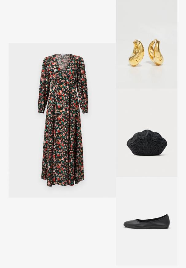 Maxikleid mit floralem Muster, das einen schwarzen Grundton mit roten, pinken und grünen Blumen hat. Lange Ärmel, tiefes V-Ausschnitt und fließende Silhouette.; Schwarze Leder-Ballettschuhe mit abgerundeter Spitze, glatter Textur, minimalen Nähdetails und einem flexiblen Sohlen-Design.; Schwarze Korbtasche in Muschelform mit gebogenem Oberteil und gewebter Textur auf einfarbigem Hintergrund.; Goldene Creolen mit einer glatten, geschwungenen Form und polierter Oberfläche. Mit einem Verschlussmechanismus und leichten Einkerbungen für Details.