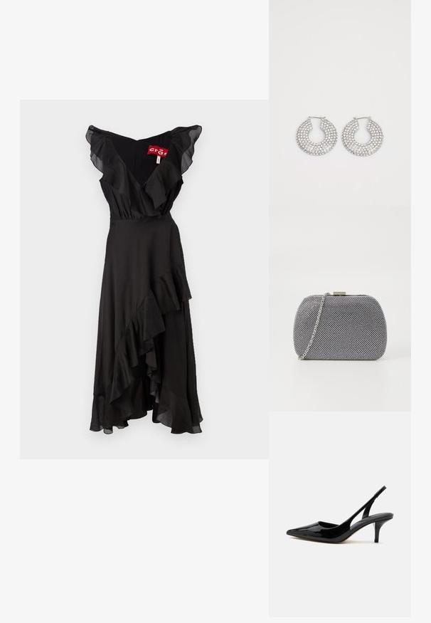 Sort kjole med bølgede ærmer og lagdelt kant. Lavet af blødt stof, med V-udskæring og en flydende silhuet.; Sort laklæder slingback kitten heel sko med spids tå og lav, slank hæl på hvid baggrund.; Sorte og hvide teksturerede clutch-taske med rund form, sølvfarvet kædetrækt, og en metalspænde på toppen.; Sølvøreringe med flere klare krystaludsmykninger, med en struktureret overflade og et åbent rundt design.