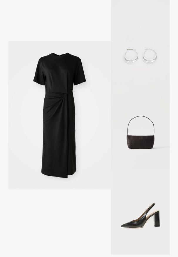 Schwarzes Midikleid aus weicher Stoffqualität, mit kurzen Ärmeln, einem runden Ausschnitt und einem Wickeldetail in der Taille, das einen drapierten Effekt erzeugt.; Schwarzer Leder-Slingback-Schuh mit spitzer Kappe, hohem Blockabsatz und beigegefüttertem Innenraum vor hellem, einfarbigem Hintergrund.; Schwarze gewebte strukturierte Handtasche mit einem einzelnen Schulterriemen und kleinem goldfarbenem "BOSS"-Logo vorne mittig.; Silberne Creolen mit glänzender Oberfläche und DKNY-Logo, vor einem schlichten weißen Hintergrund präsentiert.