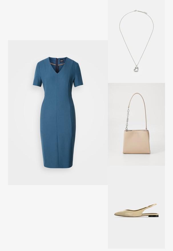 Blauwe aansluitende jurk met korte mouwen, V-hals en een rits aan de achterkant. Soepele textuur, knielang met een getailleerde pasvorm en naaddetails.; Beige platte slingback schoen met puntige neus, lage zwarte hak en een glad leren afwerking, zijaanzicht op een effen achtergrond.; Beige leren handtas met een gladde textuur, voorzien van een zilveren kettingaccent op het handvat en een ritssluiting. "HUGO" is op de voorkant hotstempeld.; Zilveren halsketting met een hartvormige hanger, een gestructureerd oppervlak en een fijne ketting met een sluiting. De hanger heeft een duidelijke gegraveerde detail.