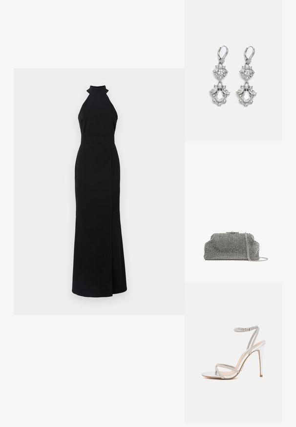 Robe noire à col halter avec un corsage ajusté, une jupe longue et une fente sur le côté. Fabriquée en tissu lisse avec un design épuré et minimaliste.; Sandale à talons hauts en argent avec des fines lanières, ornée de strass, présentant un design épuré et un bout pointu.; Reiss ADALINE EMBELLISHED - Pochette - silver coloured; Boucles d'oreilles en métal argenté ornées de plusieurs pierres précieuses en cristal transparent en forme de goutte et de marquise, avec des fermoirs à levier et des détails complexes.