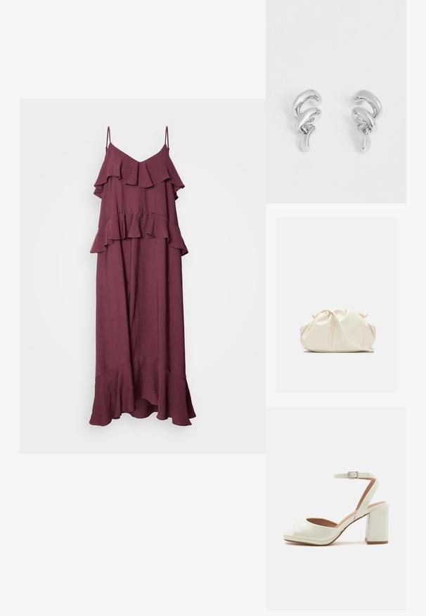 Robe maxi bordeaux avec bretelles spaghetti ajustables. Présente un design à volants superposés et un ourlet évasé, fabriquée à partir d'un tissu léger et texturé.; Sandales à talons ouvertes blanches avec une finition brillante, une sangle de cheville réglable et un talon carré. Texture lisse et design minimaliste.; Pochette en cuir souple couleur crème avec un design froncé et une fine bandoulière reposant à l’avant sur un fond uni.; Paire de boucles d’oreilles créoles en métal argenté brillant torsadé avec un design abstrait bouclé sur un fond blanc uni.