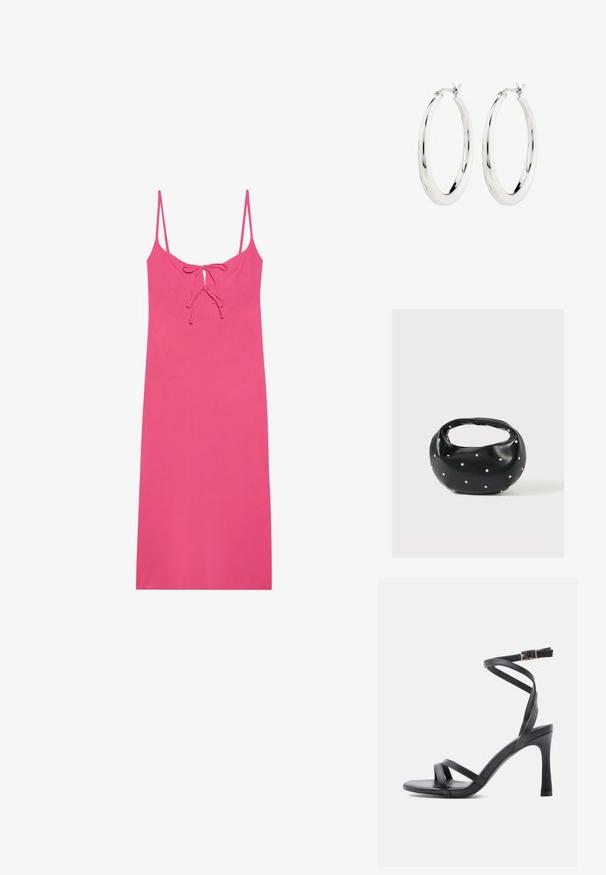 Aansluitende roze jurk met dunne bandjes, voorzien van een strikdetail bij de halslijn en een gladde, lichte stof. Geen patronen of accenten.; Zwarte sandalen met hoge hak en elegant ontwerp, voorzien van twee smalle bandjes over de tenen en een gekruist enkelbandje met gespsluiting.; Zwarte leren handtas met een afgeronde vorm, versierd met zilveren studs, en een korte handgreep. Gladde textuur en ritsluiting.; Zilveren oorbellen in de vorm van een gladde, glanzende ring. Circulaire vorm, voorzien van een veilige sluiting. Eenvoudig en elegant ontwerp.