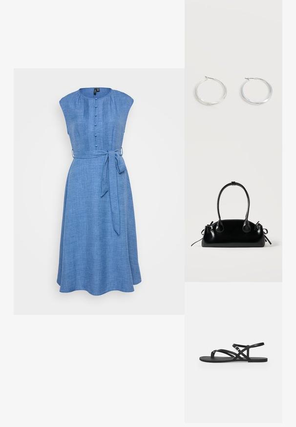 Blauwe chambray jurk met korte mouwen, knopen aan de voorkant en een tailleband. Heeft verticale plooien voor textuur en een uitlopende zoom.; Zwarte platte sandaal met dunne bandjes, teugel en verstelbare gesp enkelriem op een effen lichtgrijze achtergrond.; Kleine zwarte glanzende handtas met twee lange hengsels en zijkant trekkoord details op een effen lichte achtergrond.; Zilverkleurige metalen creolen oorbellen met een glad, licht gebogen oppervlak en sluitingen met haaksluiting op een effen witte achtergrond.