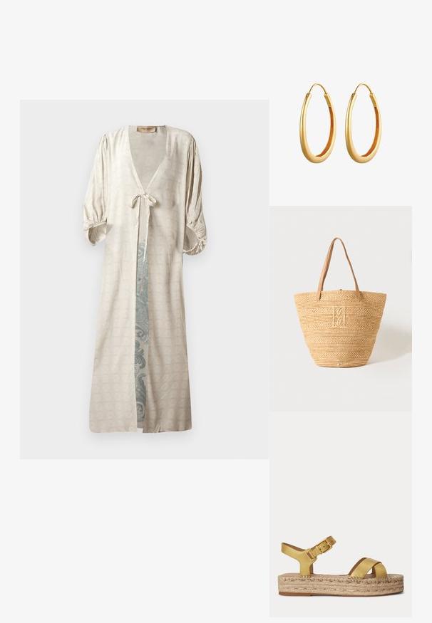 Seidiger, cremefarbener Kimono-Robenstil mit tiefem V-Ausschnitt, tailliertem Gürtel und gepufften Ärmeln. Besitzt ein aufwendiges, teal-farbenes Muster im Inneren.; Goldene Leder-Plateau-Sandale mit gekreuzten Frontriemen, einem Knöchelriemen mit Schnalle und dicker geflochtener Seilsohle.; Beige gewebte Strohtasche mit zwei cognacfarbenen Ledergriffen und einem dezenten bestickten Monogramm in der vorderen Mitte.; Goldfarbene Creolen aus einem glatten, länglich ovalen Design mit einer polierten Oberfläche und einem leichten Stil.
