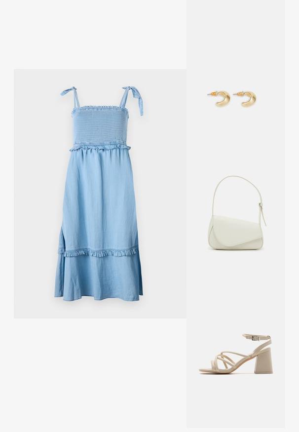 Lichtblauwe, mouwloze jurk met een smock-borstvoeding, ruches en een uitlopende rok. De stof lijkt zacht met een licht gestructureerde afwerking.; Beige haksandalen met gekruiste banden, een enkelgesp en een vierkante blokhak voor stabiliteit. Gladde leerachtige textuur.; Witte nepleren handtas met een gestructureerde driehoekige vorm, een enkele verstelbare schouderriem en een klep met ronde accenten.; Gouden halvmaanvormige oorbellen met een gladde afwerking, voorzien van oranje accenten bij de stekker en zilveren hardware.