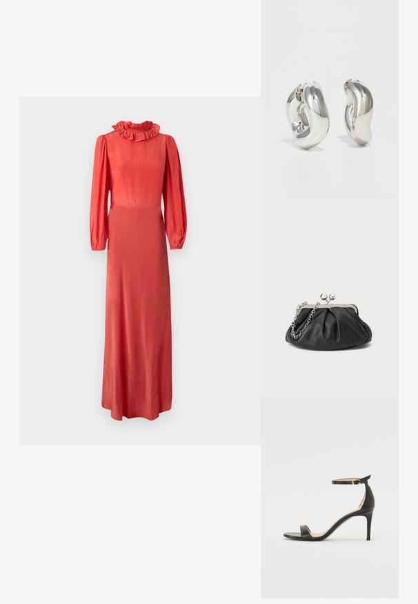 Koraalkleurige jurk met lange mouwen, een gerimpelde kraag, aansluitend bovenlijf en een vloeiende rok. Soepele stof en subtiele glans. Minimalistisch ontwerp.; Zwarte leren hoge hak sandaal met enkelbandje. Heeft een gladde textuur, open teen en een dunne hak. Gouden gesp detail.; Zwarte leren clutch met geplooide textuur, zilverkleurig metalen frame, drukknopsluiting en kettingriem. Glad, zacht oppervlak.; Zilveren sculpturale oorbellen met gladde, gebogen vormen en reflecterende oppervlakken. Voorzien van een gesloten hoepelontwerp en een onderscheidende organische vorm.