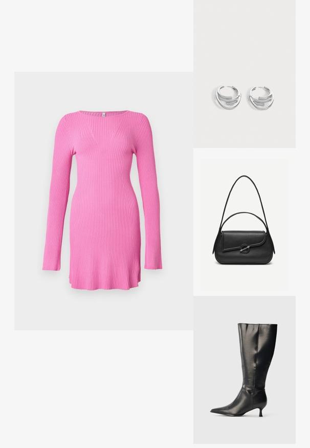 Robe longue rose côtelée à manches longues avec une silhouette ajustée, dotée d'un col en V subtil et de fentes latérales pour faciliter le mouvement.; Botte en cuir noire montant jusqu'au genou, avec un bout pointu et un petit talon bas, présentée sur un fond clair uni.; Sac à main en cuir noir avec bords arrondis, rabat asymétrique, fermoir circulaire en métal, et des bandoulières courtes et longues.; Paire de boucles d'oreilles anneaux en argent poli avec un design de barre incurvée superposée sur un fond clair uni.