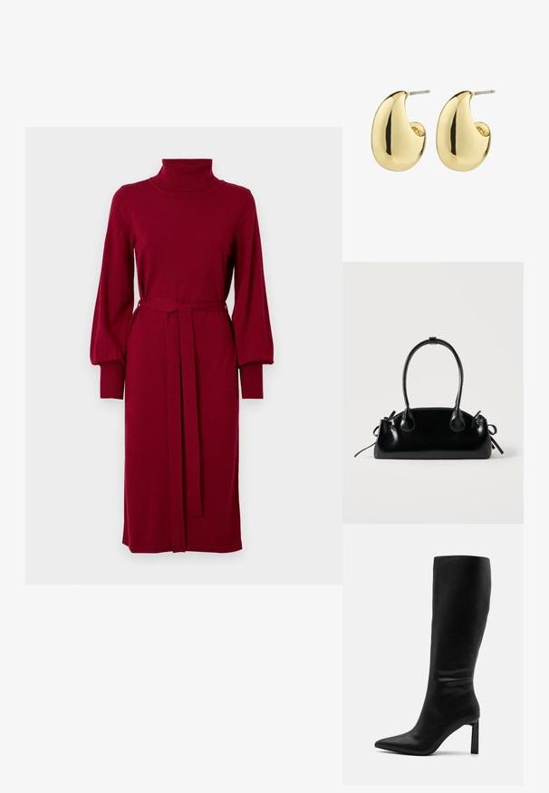 VILA Knitted VIAMANDA Turtleneck - Robe pull - cabernet; Even&Odd by Zalando Bottes - black; Petit sac à main noir brillant avec deux longues anses et des détails à cordon sur les côtés sur un fond clair uni.; Boucles d'oreilles en métal doré avec une surface lisse et polie, présentant une forme abstraite en goutte d'eau. Attache en tige métallique simple.
