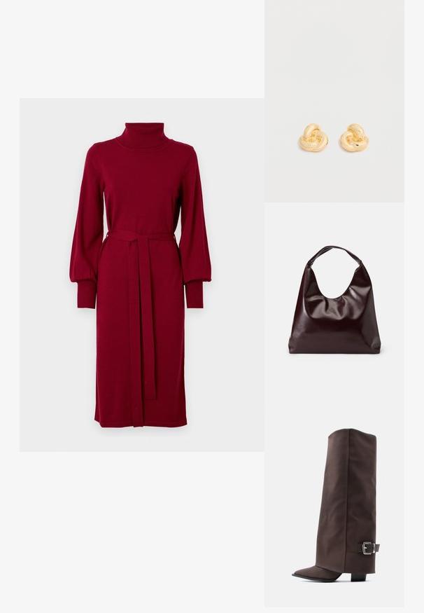 VILA Knitted VIAMANDA Turtleneck - Robe pull - cabernet; Bottes marron montant jusqu'aux genoux, en matériau lisse, avec un bout pointu, un talon bas et un accent en boucle métallique sur le côté.; Sac en cuir vegan bordeaux, brillant, avec une forme douce et sculpturale et une large poignée incurvée pour un transport facile.; Paire de clous d'oreilles en forme de nœud, couleur or brillant, sur un fond blanc uni.