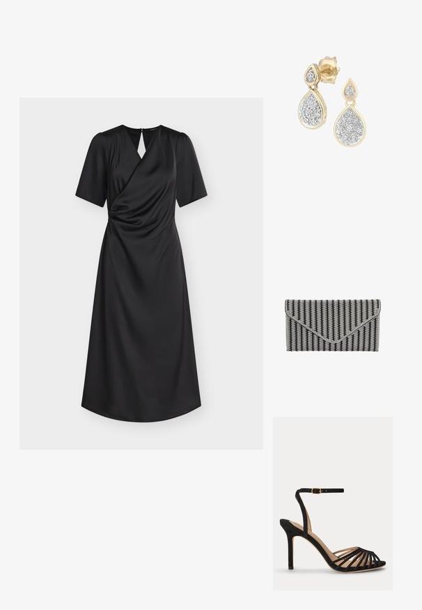 Sort midi-kjole med korte ærmer, omslags-strop, let rynkning ved taljen og nøglehul på bagsiden med knaplukning.; Sort højhælet sandal med åben tå, flere tynde frontstropper og en justerbar ankelrem med en guldbøjle.; Sort-hvid stribet clutch, prydet med små sølvnitter. Har en kuverstil flap og en tekstureret overflade.; Dråbeøreringe med en guldramme og sølvdetaljer, prydet med flere små, runde glitrende sten i et dekorativt mønster.