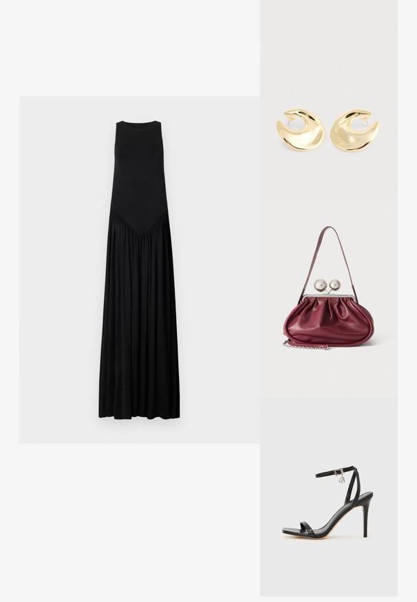Zwarte mouwloze maxi-jurk met een aansluitende pasvorm, een V-vormige naaddetail op de taille en een vloeiende, verzamelde rok. Soepele textuur.; Zwarte sandaal met hoge hak, smalle enkelband, vierkante neus, soepel leermateriaal en metalen gespsluiting.; Kleine bordeaux leren handtas met geplooide details, een dunne band en een zilveren sluiting met twee grote ronde knoppen.; Een paar glanzende gouden halvemaanvormige studs met transparante plastic achterkanten op een lichtgrijze ondergrond.