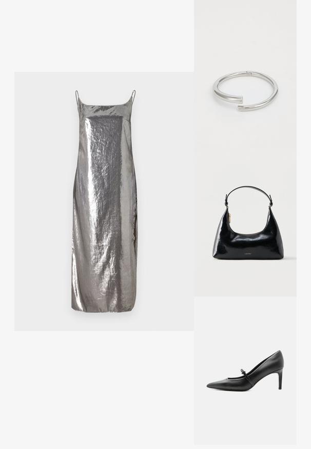 Silberne metallische Slipdress mit dünnen Trägern, glatter Textur und gerader Silhouette, die einen subtilen Glanz und ein minimalistisches Design aufweist.; Schwarzer Leder-Pumps mit spitzer Zehenpartie, dünnem Riemen und Schnalle über dem Spann, stehend auf hellem neutralem Hintergrund.; Schwarze, glänzende Calvin Klein Handtasche mit goldfarbenem Reißverschluss und kurzem Trageriemen vor schlichtem weißem Hintergrund.; Calvin Klein SPIRAL - Armband - silver-coloured