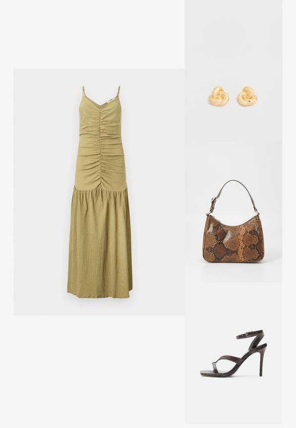 Robe longue sans manches vert olive avec corsage froncé à l'avant, décolleté en V, fines bretelles, et détail jupe froncée.; Sandale à talon haut marron foncé avec fines lanières, boucle à la cheville et motif texturé en peau de serpent sur fond blanc.; Petit sac à main avec un motif en peau de serpent marron et noir, courroie courte et ajustable, et fermeture éclair.; Paire de clous d'oreilles en forme de nœud, couleur or brillant, sur un fond blanc uni.