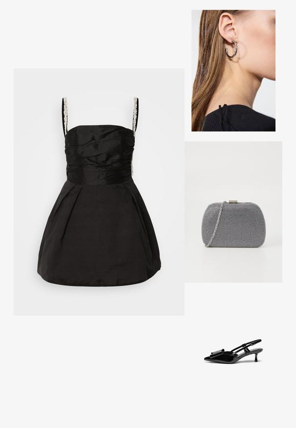 Zwarte jurk met een aansluitend bovenlijfje en een wijd uitlopende rok. Kenmerkt zich door gerimpelde details en met kralen bezette schouderbanden voor extra textuur en detail.; Zwarte gepatineerde lederen slingback hakken met een puntige neus, een strikdetail aan de voorkant en een kleine stilettohak. De bandjes hebben verstelbare gespen.; Zwart-witte textuur clutch tas met een ronde vorm, zilveren kettingband en een metalen sluiting aan de bovenkant.; Zilveren oorbel met een gepolijste afwerking, met kleine gouden accentdetails en een ronde vorm, gedragen op de oorlel.