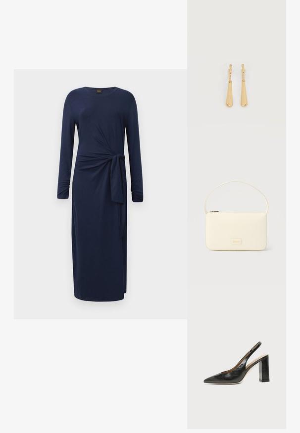 Vestido midi de manga larga azul marino con cuello redondo, detalle de nudo lateral y una silueta recta sobre un fondo blanco.; Zapato slingback de piel negra con puntera puntiaguda, tacón alto y ancho, y forro interior beige sobre un fondo claro y liso.; Bolso rectangular color crema con una sola correa y cremallera superior, con una pequeña placa de logotipo en relieve en el frente.; Pendientes colgantes en tono dorado con colgantes alargados y suaves en forma de lágrima, colgando de cierres de aros pequeños sobre un fondo blanco.