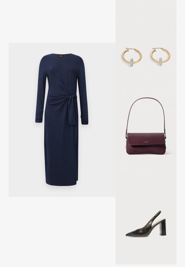 Mørkeblå midi kjole med lange ærmer, rund halsudskæring, sideknude og lige silhuet mod en hvid baggrund.; Sort læder peep-toe slingback sko med blokhæl og et lille logo på siden, sat mod en enkel hvid baggrund.; Bordeauxfarvet lædertaske med et struktureret design, der har en klaplukning og en justerbar rem. Logo detaljer præget på forsiden.; Par guldtonede hoop øreringe med lille sølvfarvet loop-detalje på hver, vist mod lysegrå baggrund.