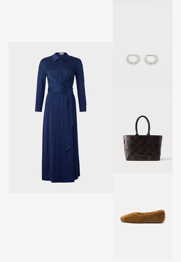 Dunkelblaues Kleid mit Kragen, langen Ärmeln, durchgehender Knopfleiste und Taillengürtel. Hat ein Wickeldesign und eine glatte Textur. Die Länge reicht bis zur Mitte der Wade.; Braune, kuschelige Ballerinas mit einer abgerundeten Zehe und weichem Stoff. Flaches Design mit einem sanften Obermaterial und einer schwarzen Sohle.; Geflochtene Tragetasche aus dunkelbraunem und schwarzem Leder mit geflochtenen Griffen und quadratischem Muster, mit strukturierter Form und glatter Oberfläche.; Silberne Creolen mit Perlen- und Kristallakzenten, ausgestattet mit einer strukturierten Oberfläche und einem sicheren Steckverschluss.