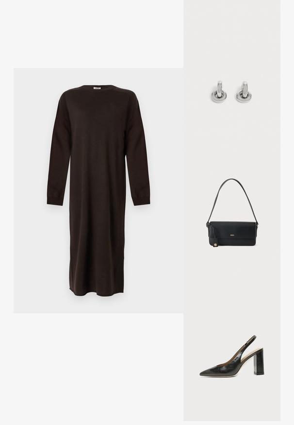 DRYKORN RIMONE - Strikkjoler - brown; Sort læder peep-toe slingback sko med høj blokhæl og beige indvendig foring mod en ensfarvet lys baggrund.; Sort skuldertaske i læder med guld "BOSS" logo foran og et lille guldemblem, der hænger fra den side stroppen.; Par små, skinnende sølv hoops med rund base, vist på en ensfarvet lys baggrund.