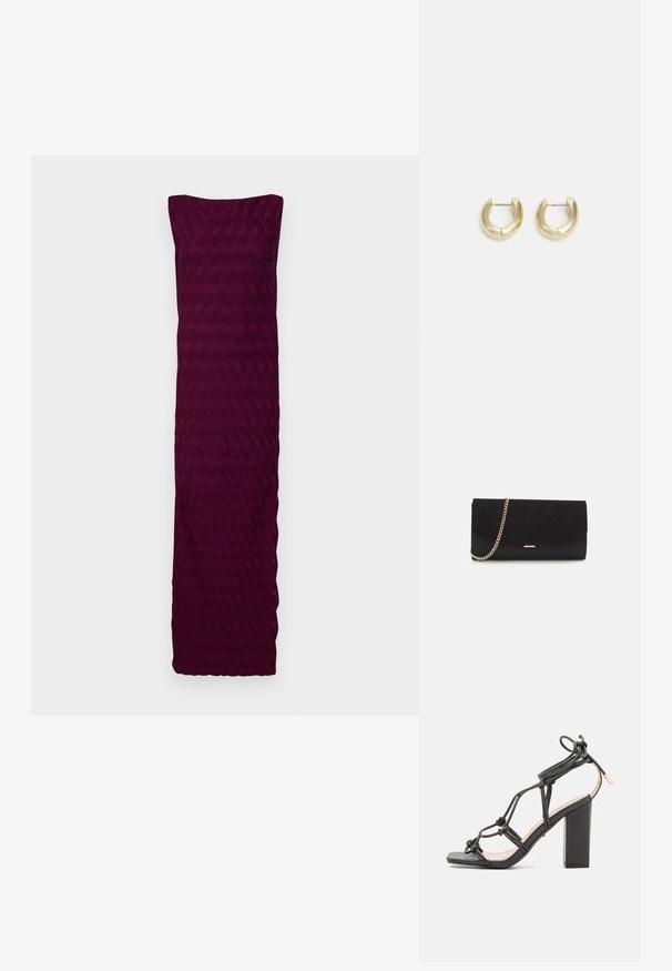 Bordeauxkjole lavet af tekstureret stof med et bølget mønster, der har et stropløst design og en lige kant forneden.; DeeZee Højhælede sandaletter / Højhælede sandaler - black; Sort clutch taske lavet af ruskind med en struktureret overflade, udstyret med en guld kædestrop og et elegant, kantet design.; Guld-tone hoop øreringe med en glat, poleret overflade. Har en halvcirkelform og en sikker stiftlukning.