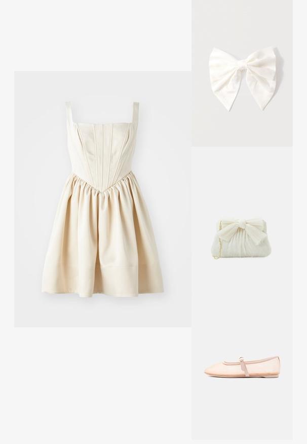 Crème-kleurige jurk met een vierkante halslijn, een aansluitend lijfje met plooien en een geraffineerde rok, gemaakt van een gladde stof. Verstelbare schouderbandjes.; Licht beige platte schoen met een puntige neus en een enkele gesp aan de zijkant, weergegeven op een effen witte achtergrond.; Witte geplooide clutchtas met een opvallende strikdetail en een gouden kettinghengsel. Zachte textuur met een geplooid ontwerp aan de voorkant.; Crèmekleurige stoffen haarstrik met een klein zilveren kroontjesbedeltje in de knoop, weergegeven op een lichtgrijze achtergrond.