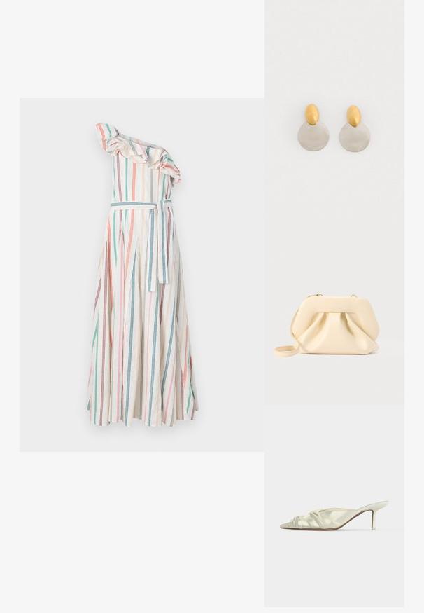 Stribet one-shoulder kjole med flæsekrave, prydet med lodrette striber i pastelfarver, indsnøret talje med matchende bælte og svævende nederdel.; Hvide satin mule med spids tå, rynkede detaljer og en slank mellemhøj hæl på ensfarvet baggrund.; Beige blød læder clutch-taske med struktureret ramme og rynket frontdetalje, med en tynd håndledsrem og guldlås.; Guld- og sølvmetalløreringe med en rund skivebund og et ovalt topstykke, glat tekstur og poleret finish.