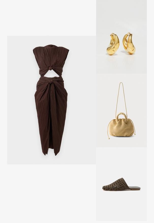Vestido marrón con pliegues que presenta una sección recortada en la cintura, con un diseño anudado en los hombros y en la parte inferior de la cintura, silueta estructurada.; Mule marrón tejido tipo slip-on con suela plana y puntera cerrada y redondeada sobre fondo blanco.; Bolso tejido beige con asas trenzadas en la parte superior, laterales con cordón ajustable y una correa larga y delgada para el hombro sobre un fondo blanco liso.; Pendientes de aro de oro con forma curva y suave, y acabado pulido. Presentan un mecanismo de cierre y ligeras indentaciones para un toque de detalle.