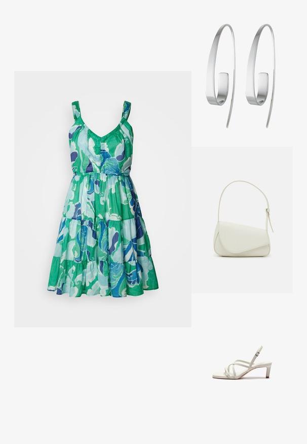 Vestido sin mangas con escote en V, falda en capas, con un patrón floral en verde, azul y púrpura sobre una tela ligera.; Zign by Zalando Tacones - off white; Bolso de mano de imitación cuero blanco con una forma triangular estructurada, correa ajustable única y cierre con solapa acentuada en curva.; Pendientes de aro de plata con un diseño elegante y alargado. Elaborados en metal pulido, presentan una textura suave y un estilo minimalista.