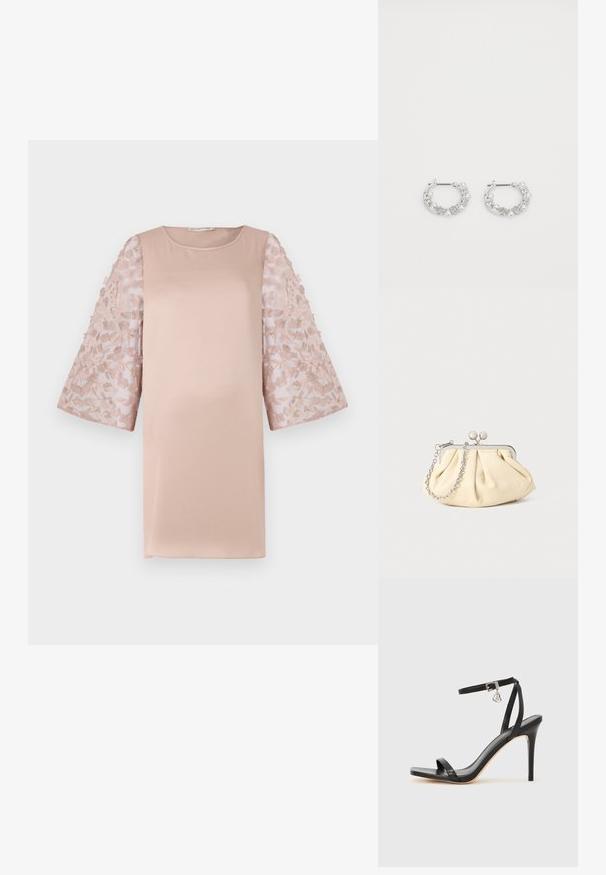 Lichtroze jurk met een stevige lijfje en doorschijnende, bloemenkant mouwen. Heeft een ronde halslijn en een losse pasvorm, die het elegante ontwerp accentueert.; Zwarte sandaal met hoge hak, smalle enkelband, vierkante neus, soepel leermateriaal en metalen gespsluiting.; Geplooide beige leren clutch met een zilveren metalen frame, voorzien van twee ronde decoratieve sluitingen en een zilveren kettingriem.; Zilveren oorringen met parel- en kristalaccenten, met een gestructureerd oppervlak en een veilige postsluiting.
