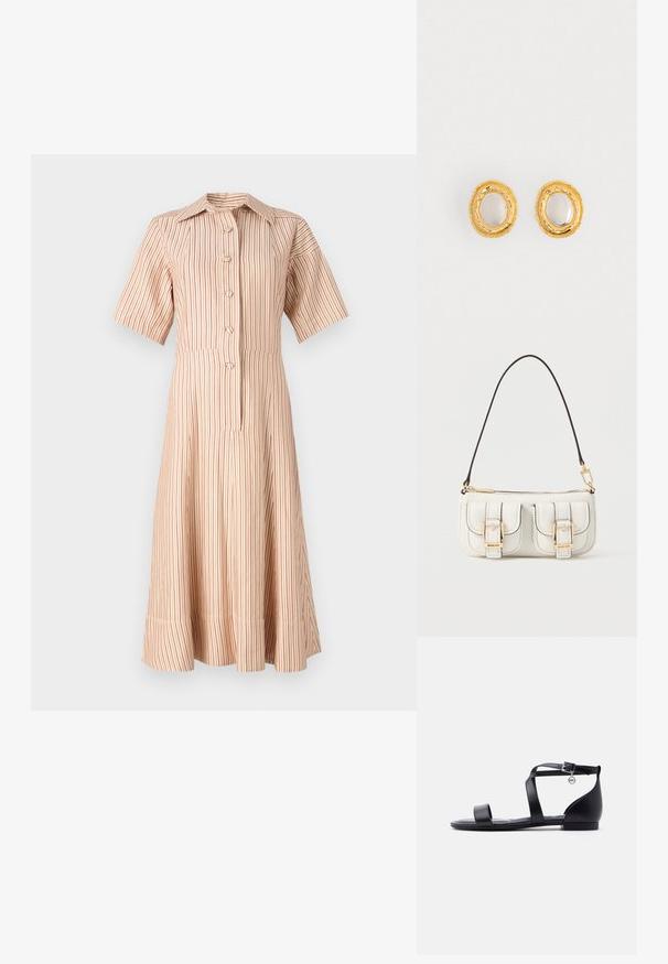Gestreepte button-up jurk in lichtbeige met rode verticale strepen. Heeft een kraag en korte mouwen, met een uitlopende taille.; Zwarte platte sandaal met enkelbandje, open teen en een kleine ronde metalen hanger naast de gesp op een effen witte achtergrond.; Witte leren handtas met drie voorvakken, gouden beslag en een bruine schouderriem. Versterkte stiksels langs de randen.; Gouden ovale oorbellen met een gestructureerde rand en een gladde binnenkant, die een subtiele spiegelende kwaliteit uitstralen. Het ontwerp is minimalistisch.
