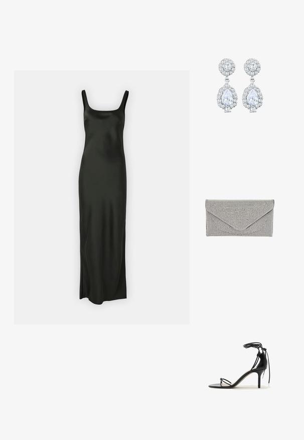 Samsøe Samsøe SUNNA DRESS - Maxikleid - black; Schwarze Sandalette mit dünnen Riemchen, Knöchelband und mittelhohem Stilettabsatz auf weißem Hintergrund.; Silberne Clutch mit strukturierter, genoppter Oberfläche. Verfügt über ein Umschlagdesign mit schrägem Klappenverschluss und kontrastierendem schwarzen Rand.; Ohrringe in Silberfarbe mit einem runden Stecker im Pavé-Stil und einem tropfenförmigen Anhänger, der von kleineren Steinen umgeben ist, was einen funkelnden Effekt betont.