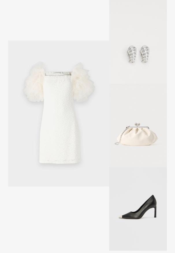 Weisses Kleid mit strukturiertem Spitzenmuster, geradem Schnitt und transparenten, puffigen Tüllärmeln in hellem Creme. Minimalistisches Design mit einem quadratischen Ausschnitt.; Schwarzer Lederschuh mit hohem Absatz, spitz zulaufender Zehenpartie und metallischer silberner Spitze. Verfügt über eine glatte Oberfläche und einen schlanken 10 cm hohen Absatz.; Cremefarbene Stoff-Clutch mit gerafftem Design, silbernem Metallrahmen, zwei dekorativen Kugeln und einem silbernen Kettenriemen.; Silberne Clip-On-Ohringe mit spiralförmigem Design, das eine glatte metallische Textur und abgerundete Formen aufweist. Keine sichtbaren Verzierungen oder Muster.
