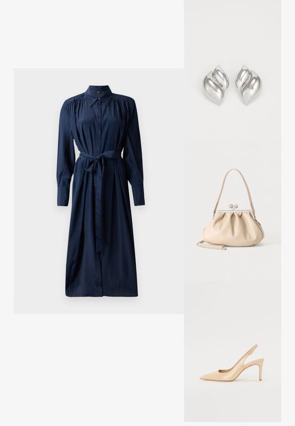 Donkerblauwe blousejurk met lange mouwen, geplooide schouders, een tailleriem en een zwierige rok. Gemaakt van soepel stof met een zachte textuur.; Nude gepatineerd leren slingbackhak met een spitse neus, open vamp en een dunne stilettohak. Bevat een ronde gouden accent op de band.; Beige zachte leren handtas met een zilveren metalen frame sluiting, een enkele schouderriem en een optionele kettingriem op een witte achtergrond.; Zilveren oorbellen met een organische, abstracte vorm. Gladde, glanzende oppervlakte met een taps toelopend ontwerp. Beschikken over subtiele rondingen en een centrale lijn detail.