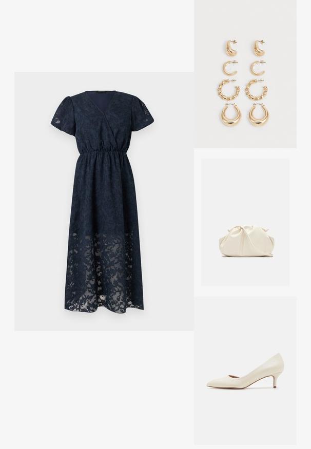 Robe midi bleu marine avec manches courtes bouffantes, col en V, taille ajustée et superposition de dentelle florale sur tissu léger.; Escarpin beige à petit talon avec un bout pointu et un dessus lisse et brillant. Présente une subtile découpe le long de la voûte et un talon fin et effilé.; Pochette en cuir souple couleur crème avec un design froncé et une fine bandoulière reposant à l’avant sur un fond uni.; Ensemble de cinq boucles d'oreilles en or, avec des designs variés : surfaces torsadées, striées et lisses en formes de créoles et de croissants.