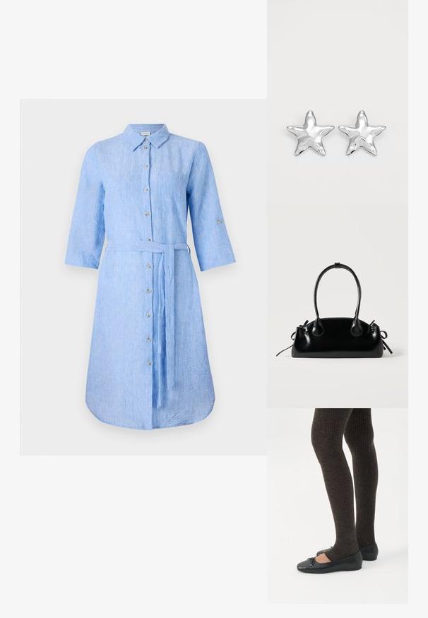 Lichtblauwe linnen jurk met een kraag, knoopsluiting, lange mouwen en een bijpassende tailleband. Heeft een enkele borstzak.; Benen met donkere geribbelde leggings gecombineerd met zwarte ballerina's met kleine strikdetails op een witte achtergrond.; Kleine zwarte glanzende handtas met twee lange hengsels en zijkant trekkoord details op een effen lichte achtergrond.; Zilveren stervormige oorbellen met een gepolijste, glanzende afwerking. Elke oorbel heeft vijf punten en subtiele textuurdetails op het oppervlak.