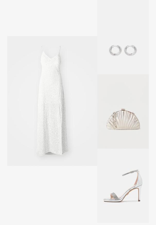 YAS YASMIRA STRAP TRAIN DRESS CELEB - Pidulikud riided - gardenia; Hõbedane kõrge kontsaga sandaal, millel on läikiv lakitud pealmine materjal, tekstuuriga kristallriba, reguleeritav pahkluu rihm ja ruudukujuline avatud varvaste disain.; Metalse hõbedane õlakott, mis on kujundatud nagu merekest, külge riputatud hõbedase kettidega.; Hõbedased rõngas kõrvarõngad, millel on sile metallpind ja rida läbipaistvaid kristalle, mis on paigaldatud välimise serva äärde.