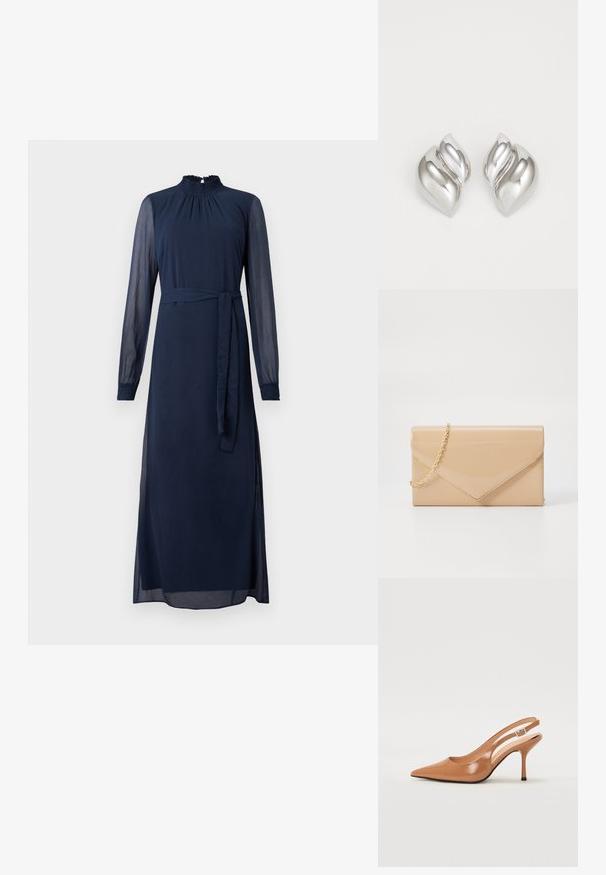 Marineblå langærmet kjole med høj smocked hals, bælte i taljen og gennemsigtige ærmer, der har en lige silhuet og ankellangt design.; Spids tå slingback hæl i et glat, blankt tan materiale. Har et buet udskæring design og en slank stiletto hæl. Sølv spænde detalje.; Beige patentlæder clutch med en guld kædestrop, prydet med et kuvertdesign og en spids flaplukning. Glat tekstur hele vejen igennem.; Sølvøreringe med en organisk, abstrakt form. Glat, skinnende overflade med et tilspidset design. Har subtile kurver og en centrallinje detalje.