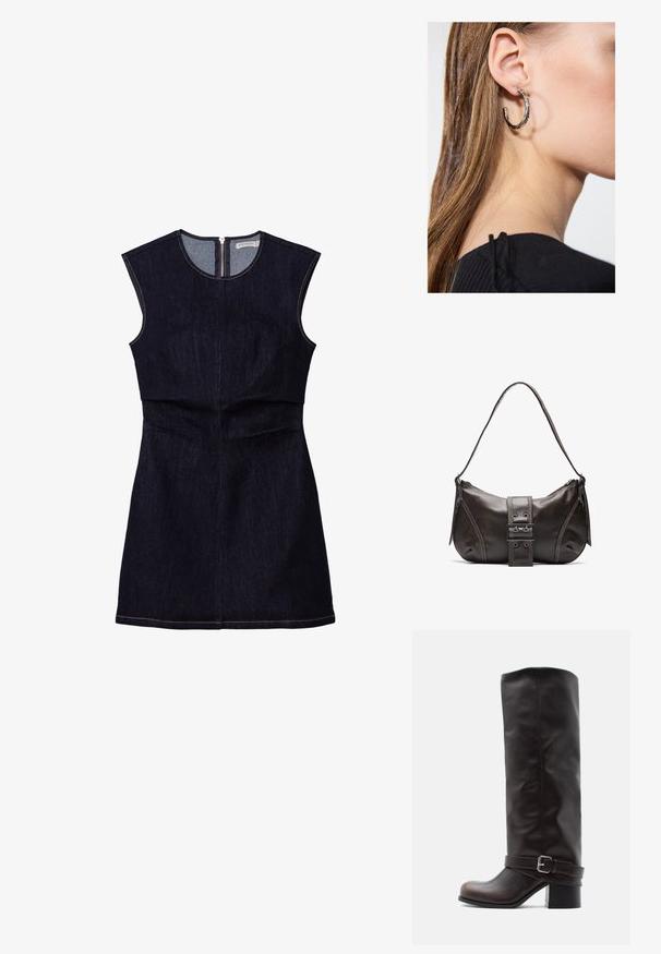 Robe sans manches en denim foncé avec un corsage ajusté et une jupe évasée. Présente une fermeture à glissière dans le dos et de simples détails de couture.; Botte montante en cuir brun foncé avec bout arrondi, petit talon bloc, et sangle décorative avec boucle argentée près de la cheville.; Sac à épaule en cuir marron avec une forme courbée, présentant un détail de boucle proéminent, des coutures contrastantes et une seule bandoulière.; Boucle d'oreille en argent avec une finition polie, présentant de petits détails en or et de forme ronde, portée sur le lobe.