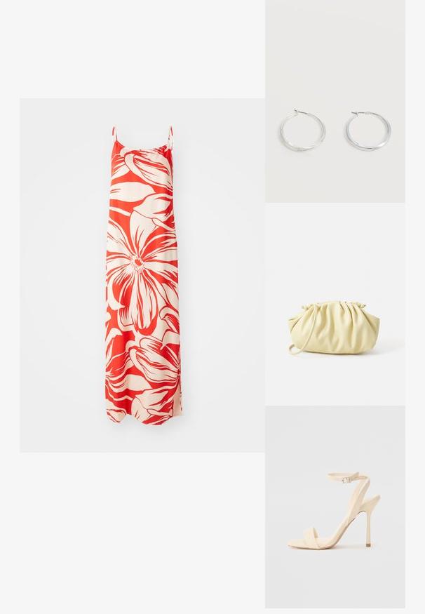 Robe maxi rouge et crème, ornée de grands motifs floraux. Fabriquée en tissu léger avec des bretelles spaghetti réglables et des fentes sur les côtés.; Sandale à talon haut beige avec une sangle fine autour de la cheville et un bout carré. Matériau synthétique lisse, design minimaliste et talon aiguille.; Sac à main plissé jaune en simili cuir lisse, arborant une forme douce avec une bandoulière unique et un design froncé sur le dessus.; Boucles d’oreilles créoles en métal argenté avec une surface lisse légèrement incurvée et des fermoirs à clapet sur un fond blanc uni.