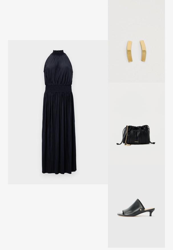 Vestido sin mangas en azul marino oscuro, con tela plisada, cintura fruncida y una silueta fluida y de largo completo. Textura suave en todo el vestido.; Mules de cuero negro de punta abierta con un tacón bajo. Presentan una superficie lisa y un acento del logo dorado en el costado.; Bolso de mano negro de cuero plisado con cordón ajustable, cadena dorada como asa y un pequeño detalle horizontal dorado en la parte frontal.; Pendientes de metal en tono dorado con un diseño curvado y alargado. La superficie es lisa y pulida, presentando un estilo minimalista.