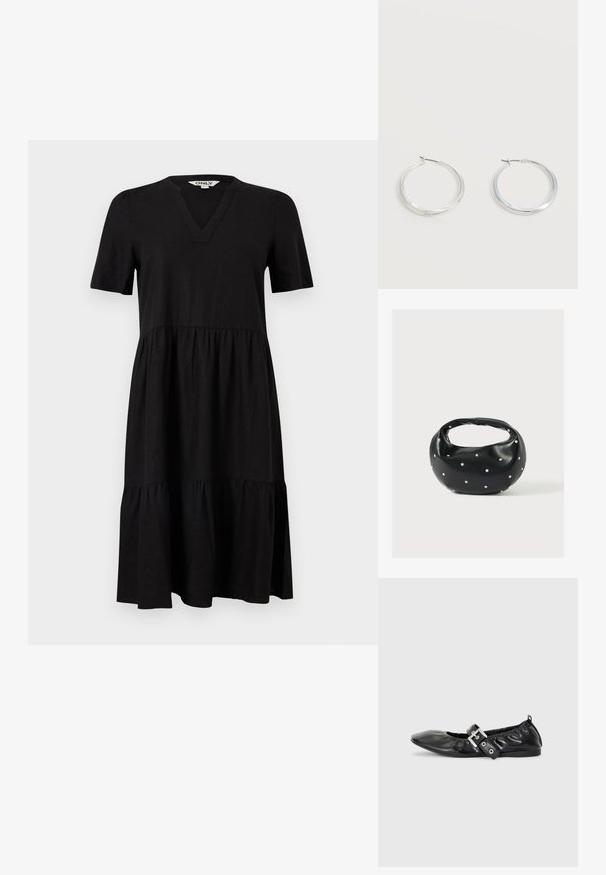 Robe midi noire à manches courtes avec encolure en V et jupe à volants, coupe ample, en tissu doux, étiquette "ONLY" à l'intérieur du col.; Chaussure plate en cuir noir avec un nez pointu, des détails froncés autour de l'ouverture et un accent en boucle argentée sur la bride ajustable.; Sac à main en cuir noir de forme arrondie, décoré de clous argentés et équipé d'une poignée courte. Texture lisse et fermeture éclair.; Boucles d’oreilles créoles en métal argenté avec une surface lisse légèrement incurvée et des fermoirs à clapet sur un fond blanc uni.