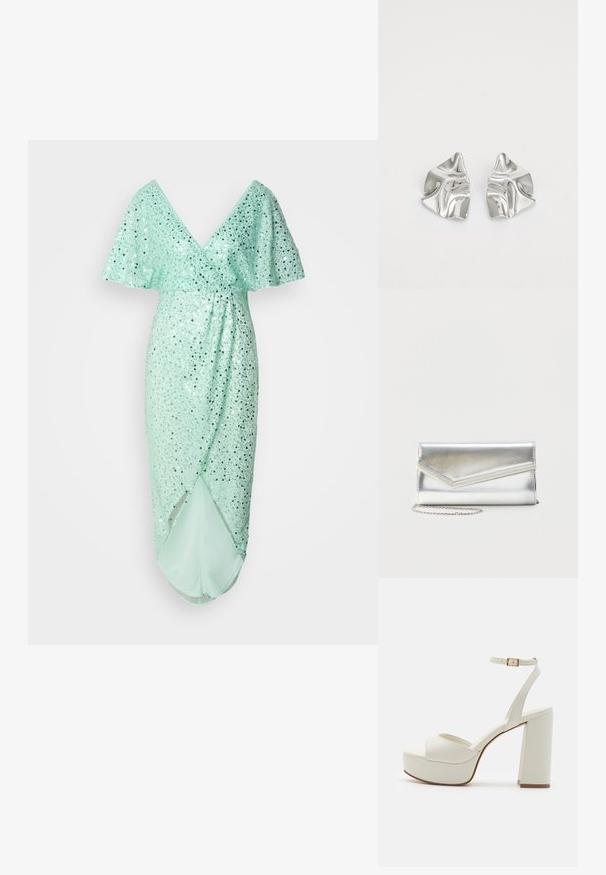 Mintgrünes Kleid mit V-Ausschnitt und leicht ausgestellten Ärmeln, verziert mit silbernen Pailletten. Hat eine drapierte Silhouette und einen seitlichen Schlitz.; Weiße Plateausandaletten mit Blockabsatz, offener Zehenpartie und Knöchelriemen, der mit einer metallischen Schnalle versehen ist. Hergestellt aus glattem, synthetischem Material.; Glänzende silberne Clutch mit Umschlagklappe und dekorativem Besatz, kleiner silberner Kettenriemen, auf einfachem hellem Hintergrund.; Silberne Metallohrringe mit einem wellenförmigen, skulpturalen Design, das eine polierte Oberfläche und unregelmäßige Formen aufweist, die eine zeitgenössische Ästhetik betonen.