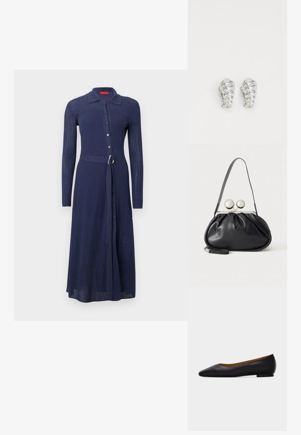 Robe bleu marine côtelée avec manches longues, fermeture à boutons sur le devant et taille ceinturée avec une boucle argentée. Elle comporte un col et une coupe longue jusqu'aux chevilles.; Chaussure plate en cuir noir à bout pointu avec talon bas et finition lisse, vue de côté sur un fond gris clair.; Sac à main en cuir noir avec un design plissé, une sangle unique, un cadre métallique argenté et deux grandes fermoirs ronds en argent.; Boucles d'oreilles en clip argentées avec un design en spirale, présentant une texture métallique lisse et des formes arrondies. Pas d'embellissements ou de motifs visibles.