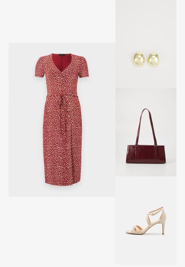 Robe midi rouge avec des taches blanches abstraites, manches courtes, décolleté en V, ceinture à la taille et trois boutons en bois sur le côté gauche.; Sandale à talons hauts en suède beige avec un bout ouvert, design de sangle croisée et bride de cheville avec une boucle dorée.; Sac à main bordeaux en matériau brillant, de forme rectangulaire, avec deux anses et des accents légèrement courbés à l'avant.; Boucles d'oreilles en métal doré avec une forme lisse et arrondie et une finition polie. Design simple sans embellissements supplémentaires.