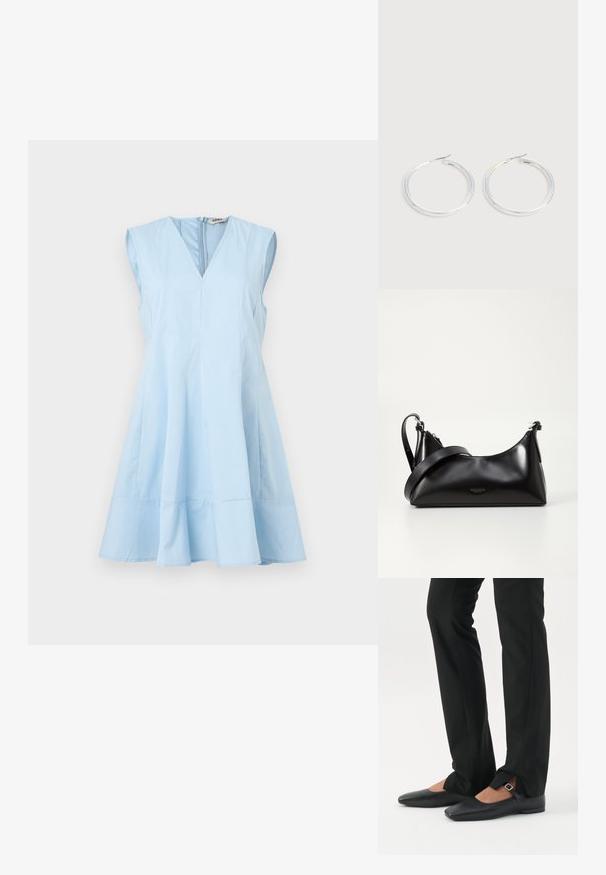Vestido sin mangas de color azul claro con escote en V, silueta acampanada y detalles cosidos alrededor del dobladillo y el corpiño, hecho de un tejido suave.; Piernas con pantalones ajustados negros con aberturas frontales en el dobladillo, combinados con zapatos planos Mary Jane negros con una pequeña correa con hebilla.; Bolso de mano de cuero negro con una textura suave. Cuenta con una correa ajustable y un diseño elegante y minimalista con cierre de cremallera.; Pareja de pendientes de aro plateados brillantes con cierres de alambre delgado, mostrados sobre un fondo gris claro.